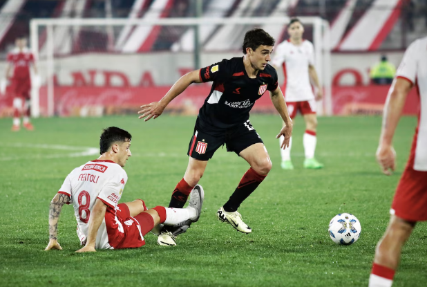 Estudiantes se enfrenta a Huracán tras la victoria de San&nbsp;Lorenzo