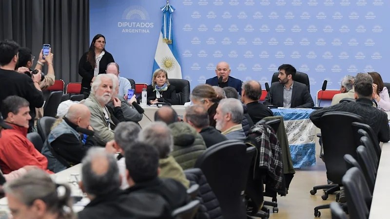 Presentaron una Ley de Políticas Soberanas para defender los recursos naturales de Malvinas